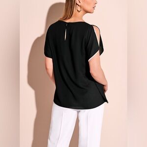 Melanie Lynn | Black Short Sleeve Blouse 🖤